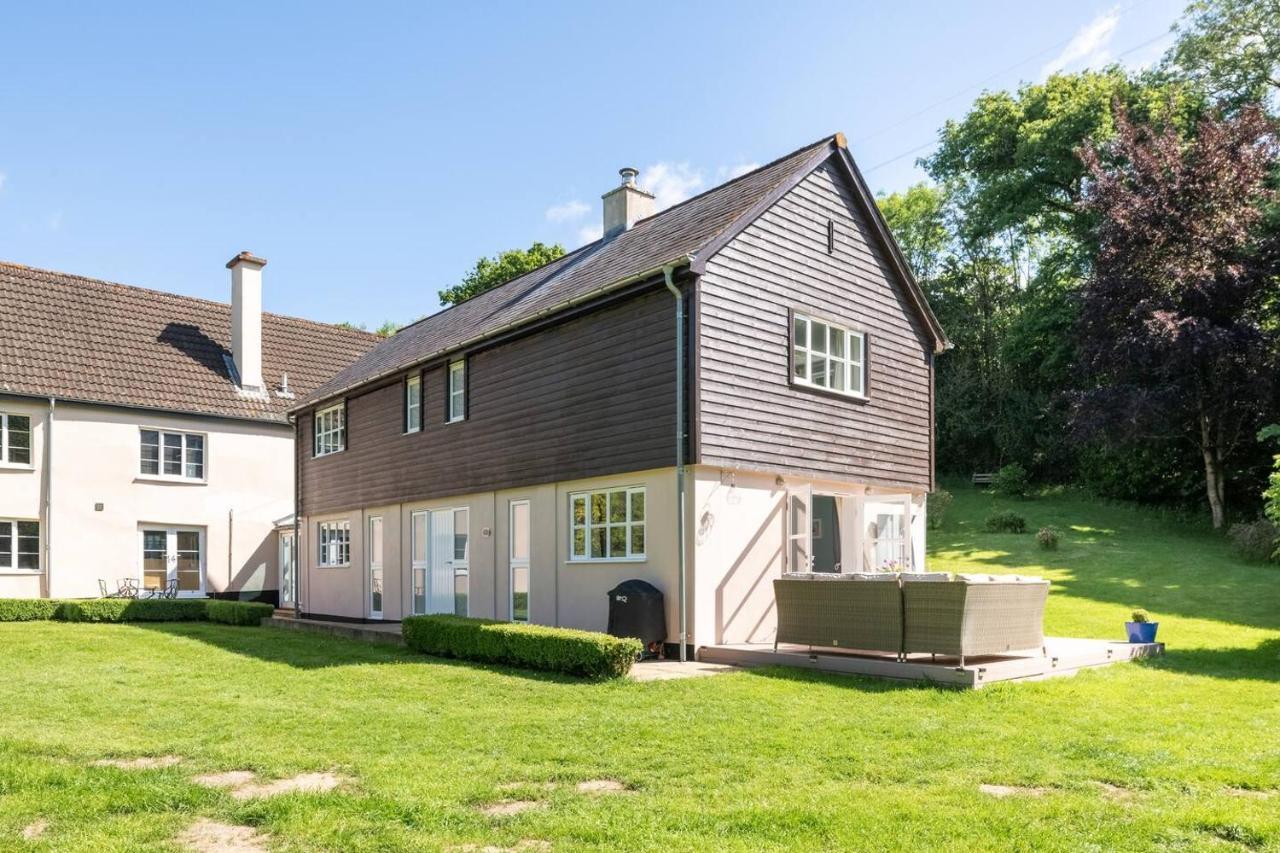Osbornes Holiday House Near Exeter With Swimming Pool ภายนอก รูปภาพ